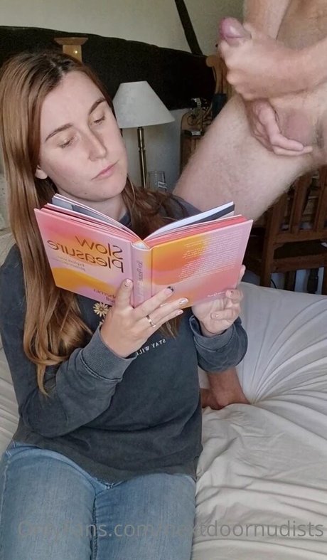 Nextdoornudists 独占スター 画像