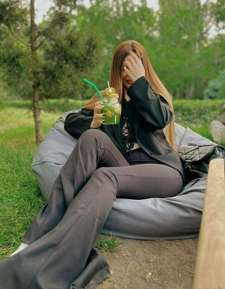 巨乳のマンコOnlyFans xxx ギャラリー