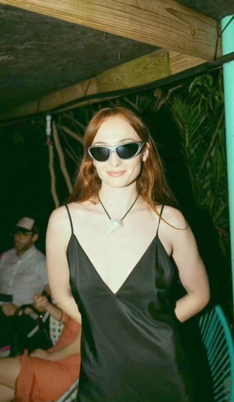 Sophie Turner 美しいモデル 画像