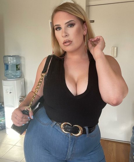 フェムボーイアジアンOnlyFans 美しいポルノ ギャラリー