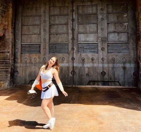 Bekahsoka ヌード女優 ギャラリー