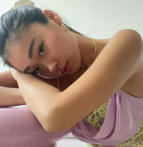 アジア人フィンドムOnlyFans ポルノ 写真