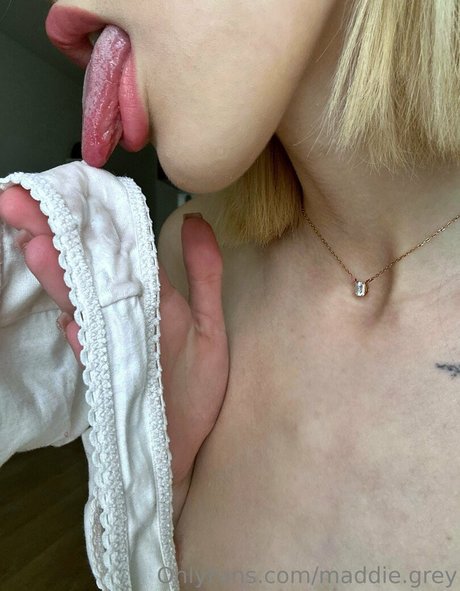 Molodoy admin 可愛いモデル 画像