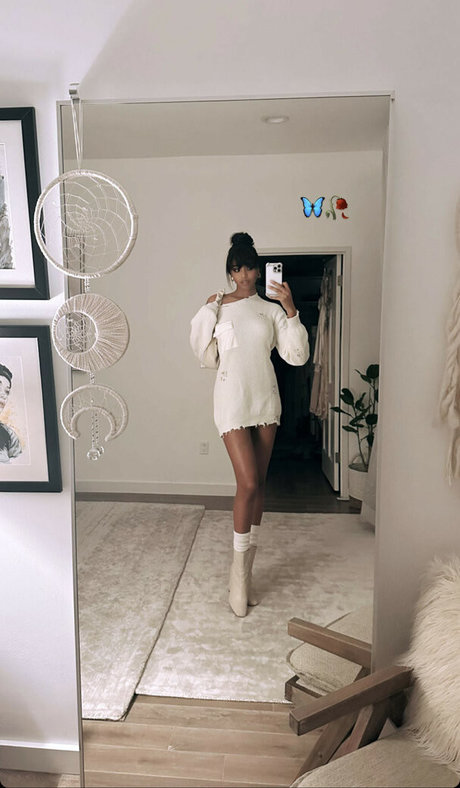 ブルネットの教師OnlyFans セックス 写真