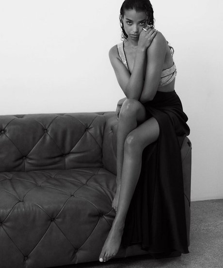 Ella Balinska 美しいスター 画像