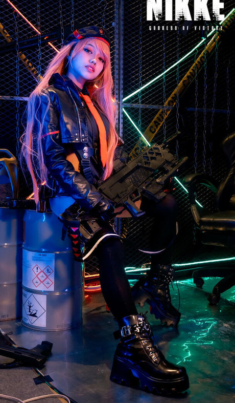 raisoftwi アートポルノスター 写真