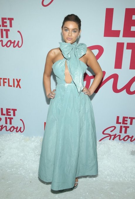 Odeya Rush アダルト女優 写真