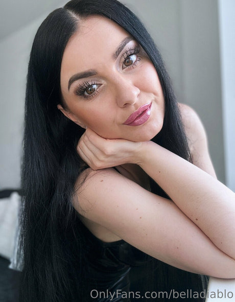 belladiablo セクシー女優 写真