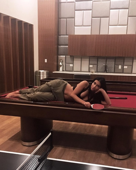 Merk Twain 可愛いモデル 写真