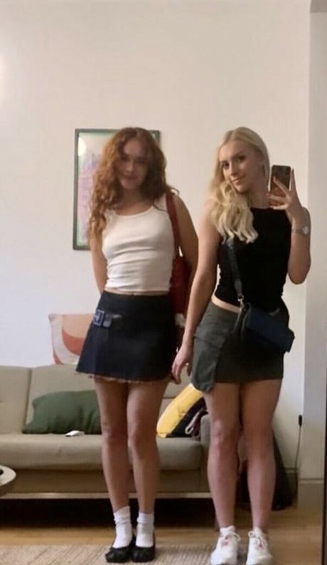 Olivia Cooke 完璧なスター 写真