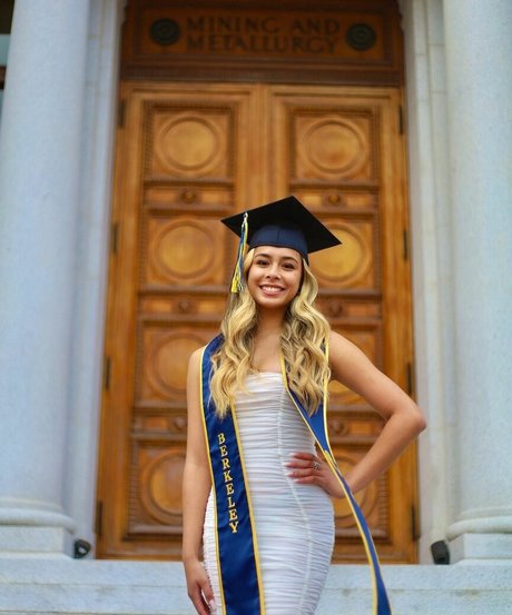 花嫁オンリーファン 美しいヌード 写真