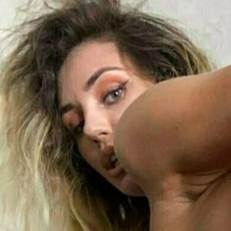 アジアンタトゥー OnlyFans 可愛い 写真