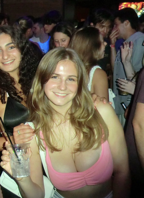 ガレガオンリーファンズ 無料裸 画像