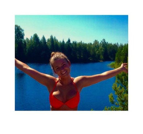 濃厚なラテン系熟女OnlyFans ヌード 写真