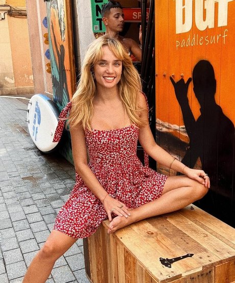 Eda Zamanpur 素敵なモデル アーカイブ