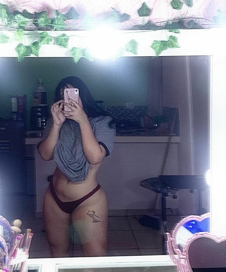 yamihub ヌードモデル 写真