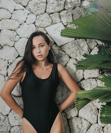 アマチュアのお尻OnlyFans トップ 画像