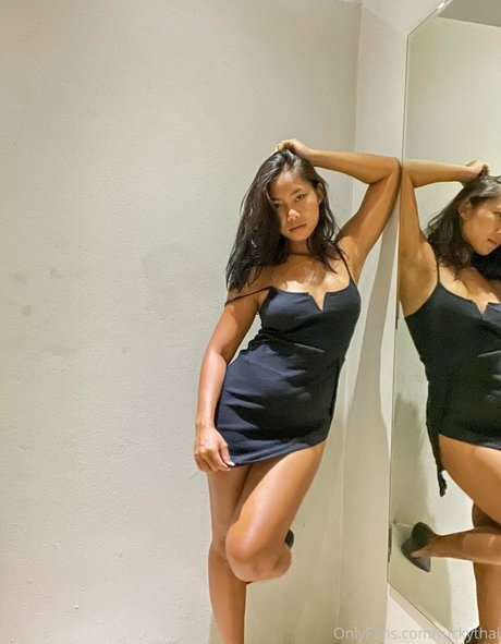 アジアンタトゥー OnlyFans HD 写真