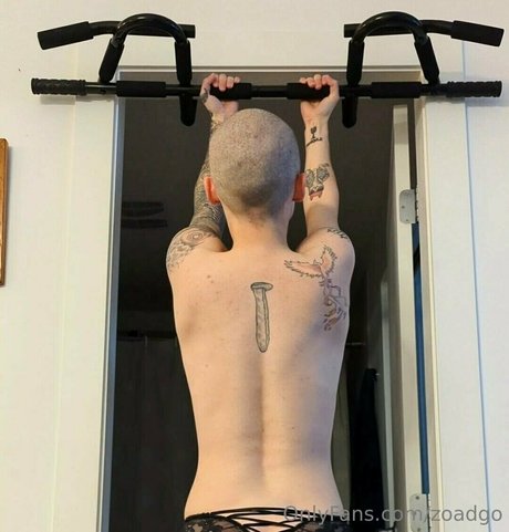 zoadgo ポルノスター 写真