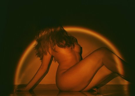 曲線美の黒檀OnlyFans HD アーカイブ