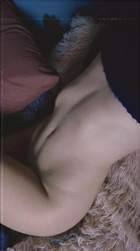 deniedlilly スター ヌード ギャラリー