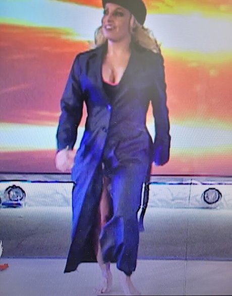 Trish Stratus モデル 写真