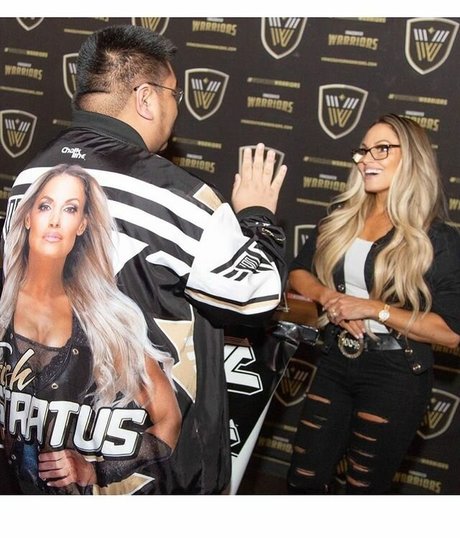 Trish Stratus セックス女優 アーカイブ