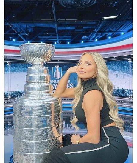 美しいベイビーOnlyFans ホット裸 画像