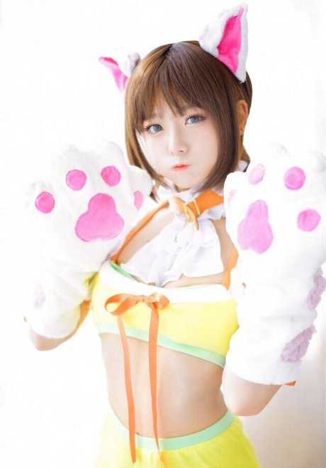 痩せたブロンドのOnlyFans HD 画像