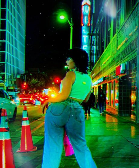 Astithedal セクシー女優 ギャラリー