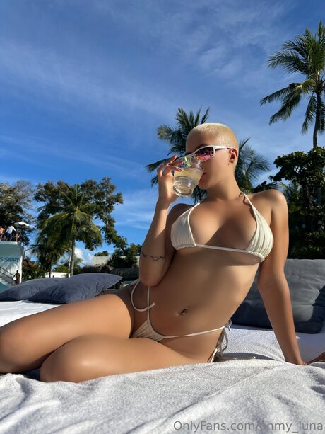 ohmy luna 無料モデル ギャラリー