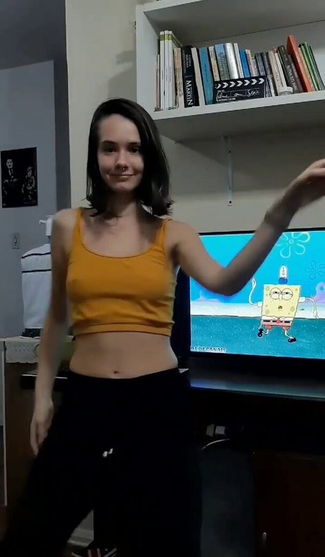 アジアのティーンオンリーファン HD 画像