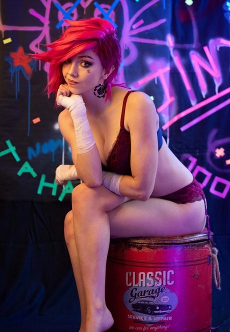 潮吹きマンコOnlyFans セクシーヌード 写真