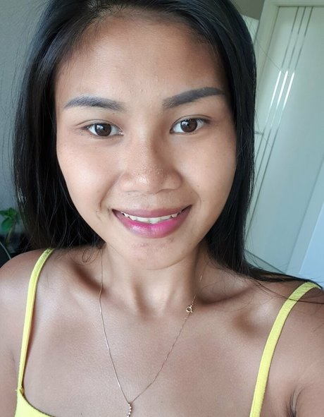 濃厚なラテン系熟女OnlyFans HD ギャラリー