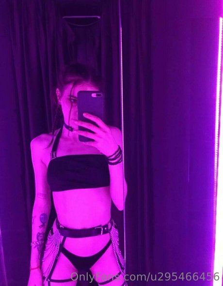 ティーンのおっぱいOnlyFans ホット裸 ギャラリー