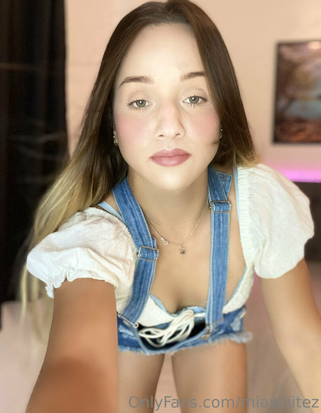 miawhitez スター xxx 写真