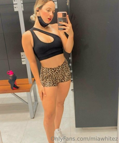 miawhitez ホットモデル ギャラリー