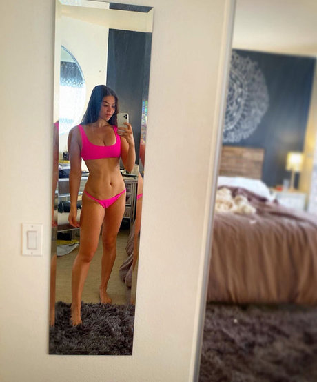 そばかすOnlyFans 裸 写真