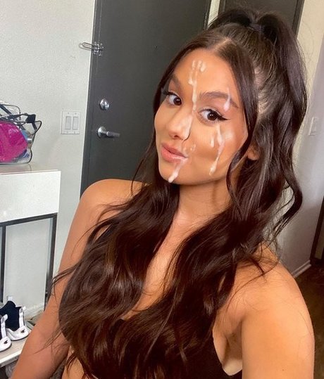 Kira Kosarin かわいいスター 写真