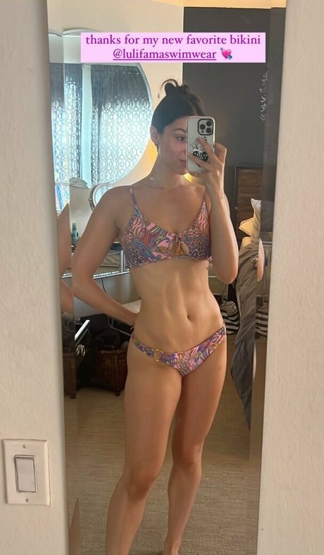 Kira Kosarin かわいいモデル 写真