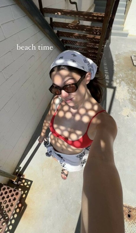 Kira Kosarin 美しいモデル 画像