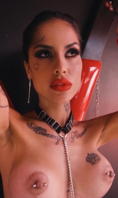 ハードコアBDSM OnlyFans HD ギャラリー