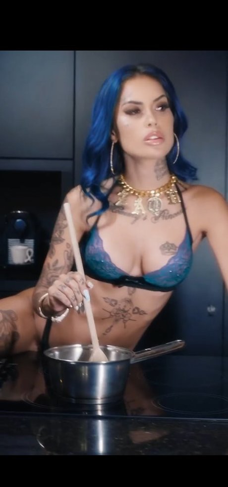 Tati Zaqui ポルノスター 可愛い 画像