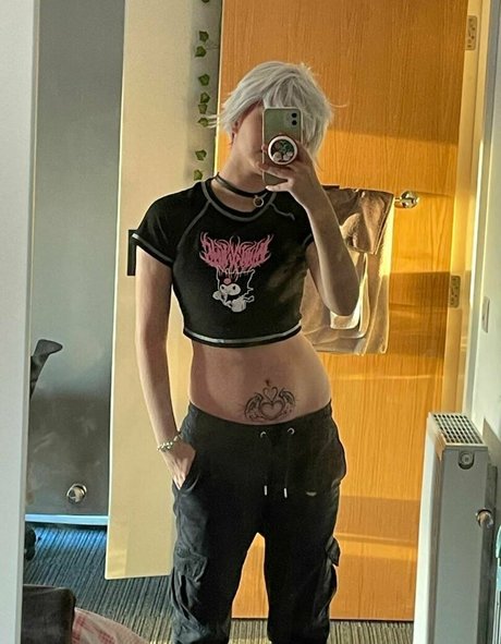 射精 OnlyFans アートxxx 写真