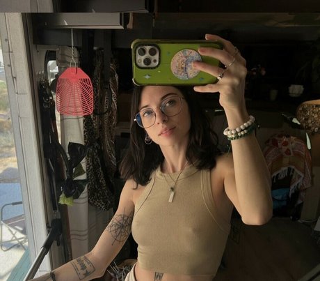 Kaylin Peters エロティックモデル 写真