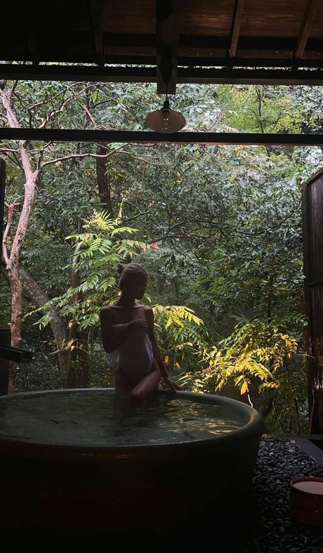 LilyMayMac 高品質のポルノスター 写真