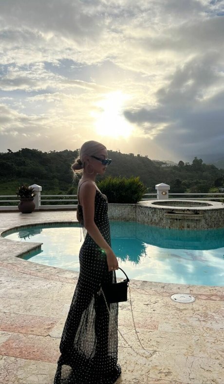 LilyMayMac エロティック女優 アーカイブ