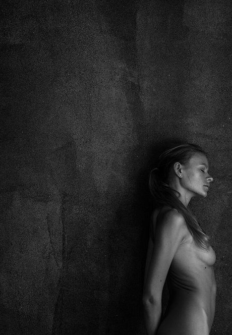 Yana Wex モデル 写真