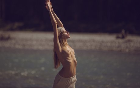 ナイロン足 OnlyFans 美しいヌード 写真