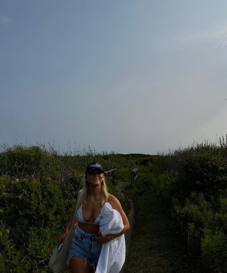 Audrey Trullinger スター ヌード 画像